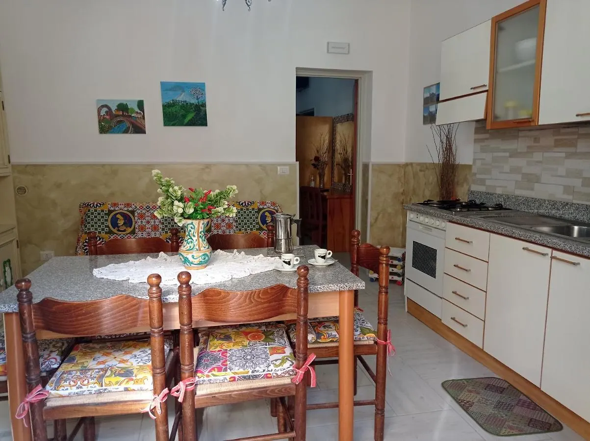 Mary Home - Casa Vacanza Taormine