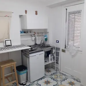 https://oneto-apartment.palermohotels.org
